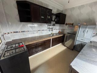 Apparemment à louer - 5