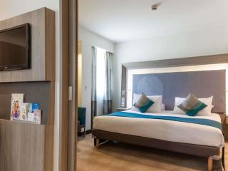 Novotel Cairo Airport - 3