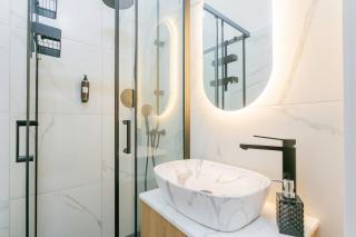 CENTRAL-Between the station and Bari Vecchia & Balcony - 7