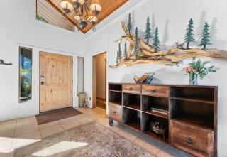 Luxury Lakeview Retreat - Hot Tub, SUP, Sauna & More! - 2