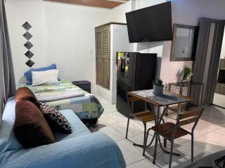 Aparta-estudio Barrio Trinidad - 4