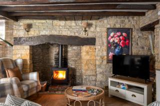 Bourton on the Water Country Chic Authentic Cottage - 7