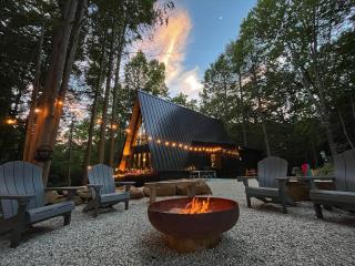 Two Pines Hollow - Private A-Frame Hot Tub Forest Retreat - 3