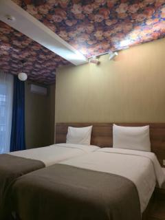 Hotel Nutsa in old Tbilisi - 4