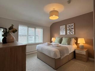 Chester City Centre 4 Bedroom Apartment - 3