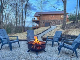 Trail Run Inn - 15 Guest Cabin RRG Gorgeous Views - 9