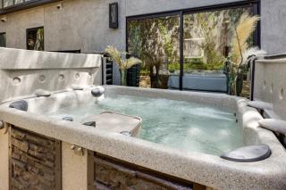 Modern Home with Hot Tub in Austin, Pets Welcome! - 9