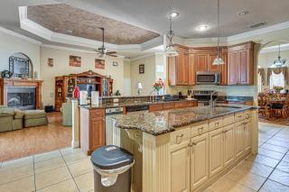 Pool & Lanai! Sophisticated Spring Hill Stay - 3
