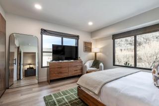 Main & SKY Park City Utah - 2