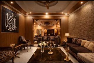 Designer 2BR House Valancia Kitchen - 5