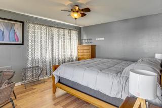 Explore the Bagnell Strip! Studio w/ Pool Access - 5