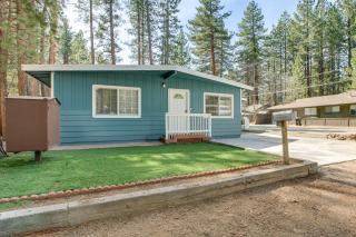 Pet Friendly w/ Yard! Fully Updated Tahoe Home - 8