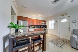 Steps to Beach & ICW: Pompano Beach Villa Unit - 4