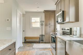 Walk to Dtwn Rochester Home, Private Deck and Yard! - 1