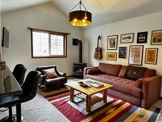 Sierra Lodge + Guest House w/sauna/theater/hot tub - 8