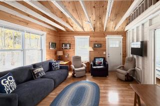 Cozy Cedarville Cottage - Walk to Lake Huron! - 5