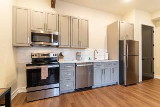 1 Bedroom Suite - 7