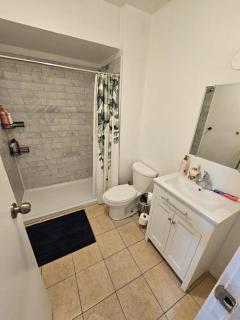 Private Room for FIFA WORLDCUP Lovers-Direct Access to BMO FIELD-FAST WIFI - 5