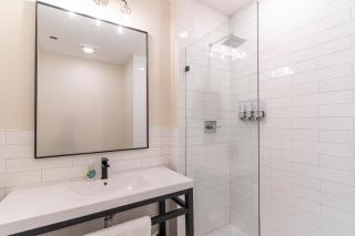 Junior Suite, Queen - 5