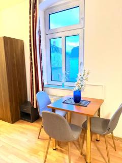 Active 24 home 25 - 9