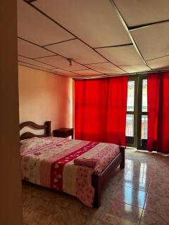 Hotel y cafe Bola Roja - 6