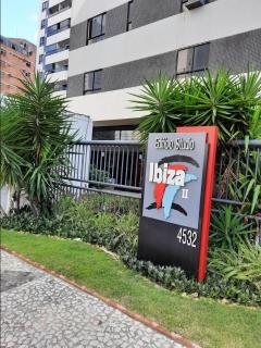 Aconchegante flat em Recife e região em frente à praia - 0