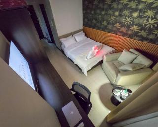 Aurora Escalades Haven 2 - 0