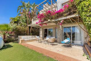 Chalets with Direct Pool Access Ein Bay - 8