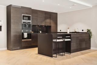 High End 2BR - Balcony - Harbour view - 3