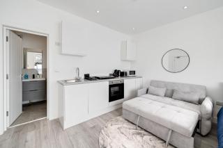 Modern Stylish London 1-Bed Flat 1 - Free Parking - Near Station - 9