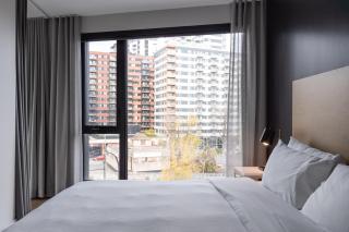 Luxury 9th Floor Penthouse Downtown Free Parking - 7