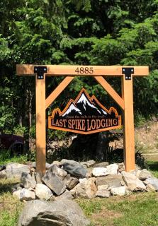 Last Spike Lodging - 9