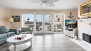 Ocean Dreams Condo Unit C2 - 6