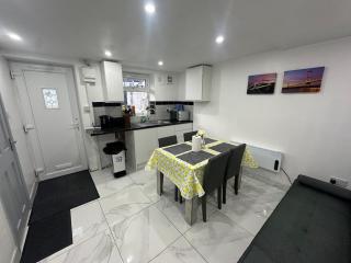Cozy one bed flat - 3