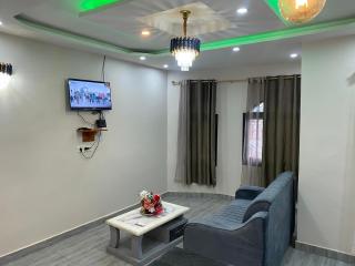 Studio au goudron à Nsimeyong Yaoundé - 6