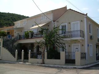 Starvillas Apartments and Studios - Agia Effimia - 0