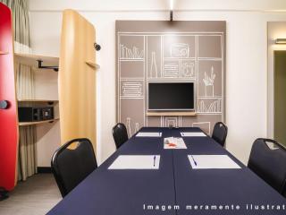 ibis Styles Curitiba Centro Civico - 2