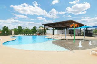 Hot Tub Nr Missions Park Yard BBQ Shared Pool - 6