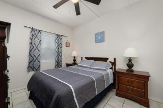 Sun Ray #1B - Pet Friendly, 3min Walk to Beach - 6