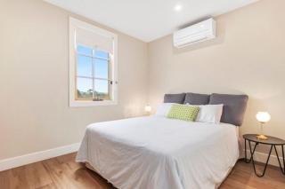 Peninsula Green Cottage for 14 guests - 6