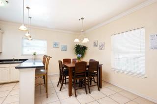 Ocean Garden 3 - Walk to the Beach - WiFi - 5