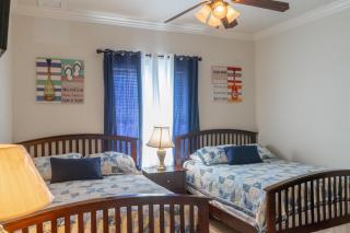 Ocean Garden 5 - Walk to the beach, WiFi - 3