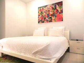 Ocean Garden 7 - Walk to the beach - WiFi -Parking - 1