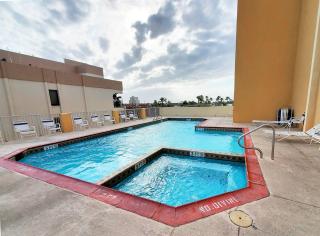 Inverness 502 - Beach Front - WiFi - 7