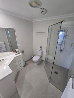 On The Terrace Stanley - 4