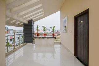 Hotel O Luxury Inn - 3