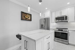 3-bedroom Home in Mississauga - 7