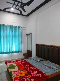 Keshav guest house - 9