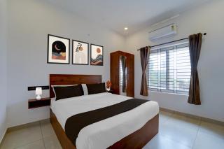 Super Collection O Sreekariyam Crossway Trivandrum - Trivandrum - 9