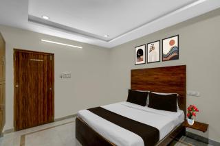 Super Townhouse Financial District Gachibowli Formerly Srinika Inn - 4